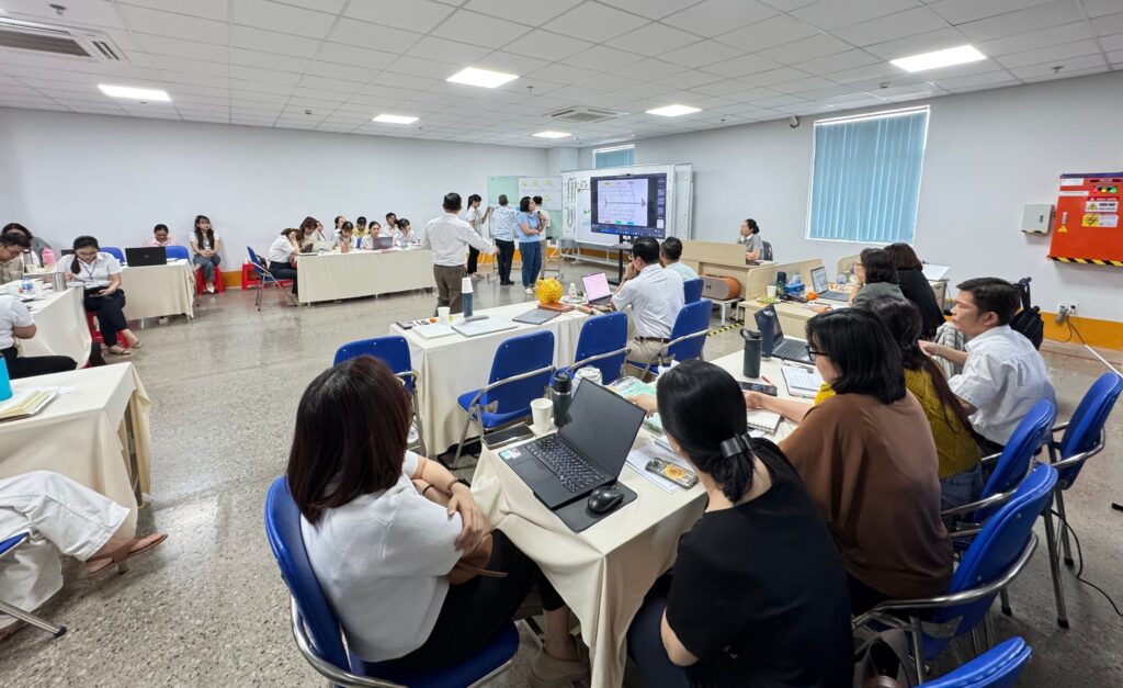 dao-tao-lean-tu-van-lean-may-phuong-dong-tex-giang-kim-dang-consulting