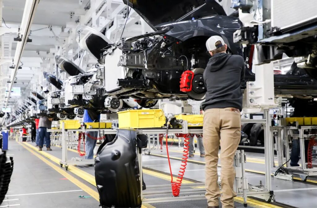 vai-tro-truong-nhom-dong-co-hieu-suat-cua-toyota